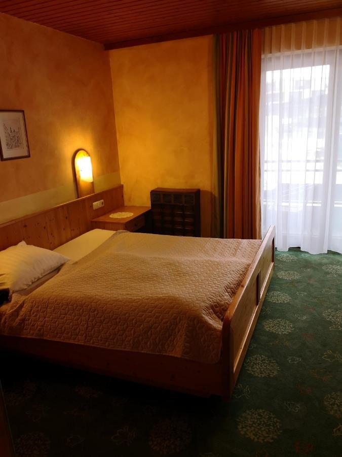 Hotel Wirt Z'Minsta Altmuenster Exterior photo